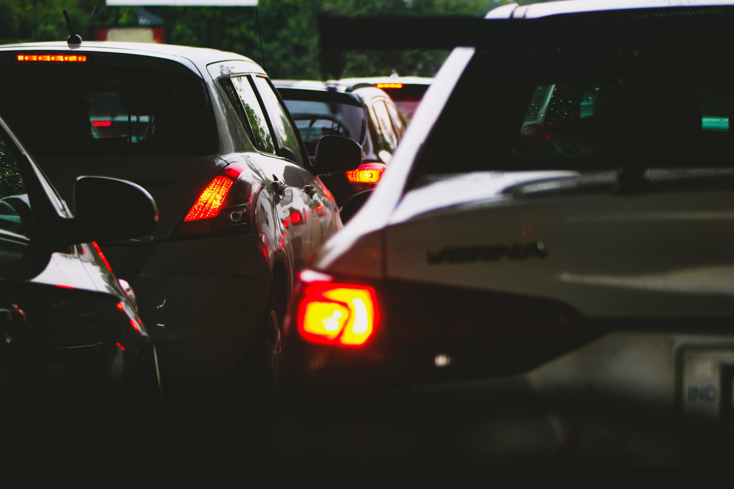 vue-avant-de-nuit-traffic-jam